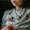 BT140004_MHSJ_PLUSH_ELLA_AMBIANCE_02.jpg